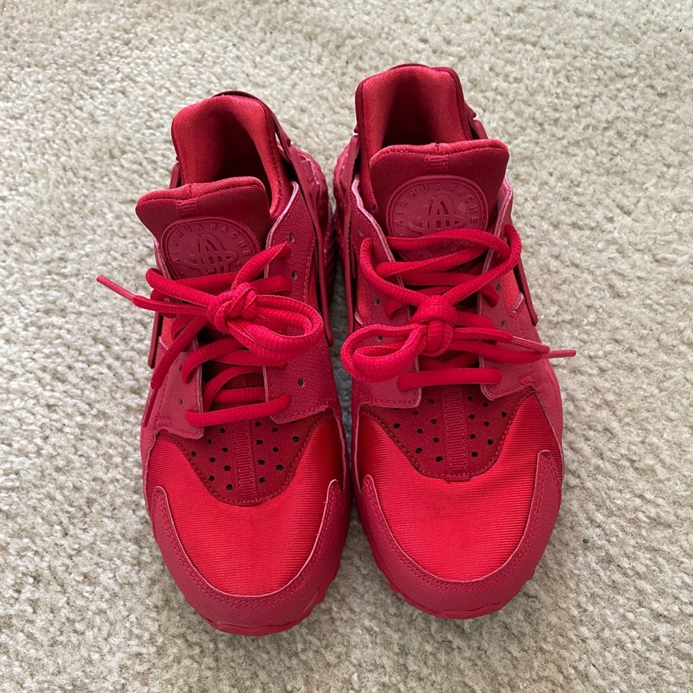 Wmns Nike Air Huarache Run All Red